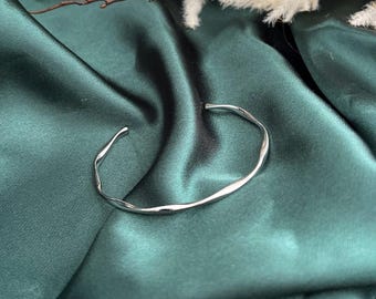 Sterling Silver Fine Elegant Bracelet Bangle - Fully Adjustable with a Gift Bag | Womens Jewellery - Personalised Box with Name