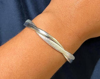 Sterling silver twisted womens mobius bracelet bangle jewellery fully adjustable & gift bag | Personalised Name with Box - Bridesmaid