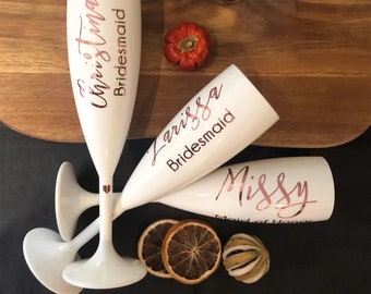 Personalisierte Flöten für Brautjungfern Vorschlag Hochzeitsbevorzugungen Braut Showereer Geschenk Junggesellinnenabschied Toasten Glas Toastings Flöten Champagner