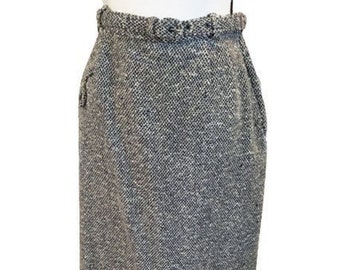 1950s Vintage Pencil Skirt, Gray Tweed with Self Belt, 28 Inch Waist, Medium, 50s Women's Clothing, Wiggle Skirt, Pin Up, Rockabilly