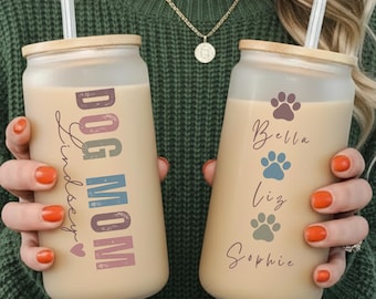 Custom Dog Mom Glass Cup Pet Mom Gift Dog Lover Cup Dog Paws Cup Simple Dog Mom Iced Coffee Cup Personalized Dog Mom Frosted Cup Dog Names