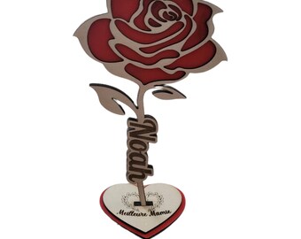 Rose en bois avec son socle