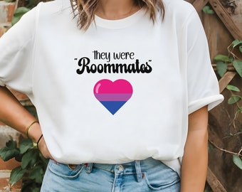 Eles eram colegas de quarto, camiseta bissexual, camisa do orgulho bi, camisa sutil do orgulho bi, camisa queer, presente para amigo LGBTQ, camisa bissexual engraçada