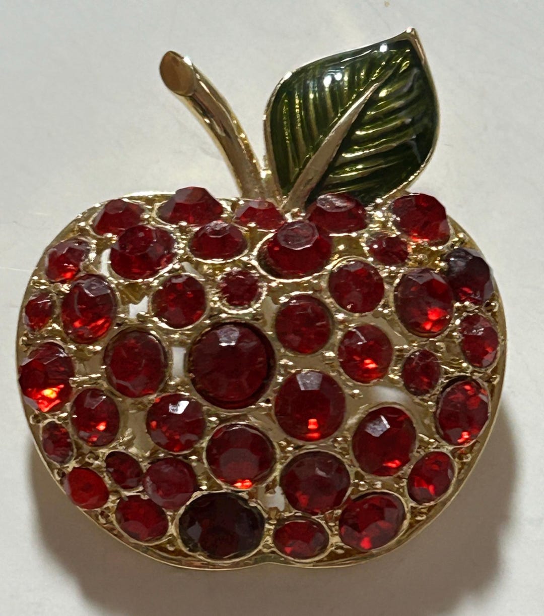 Apple Rhinestone Vintage Gold Tone Red Rhinestone & Enamel Apple Brooch Absolutely ...