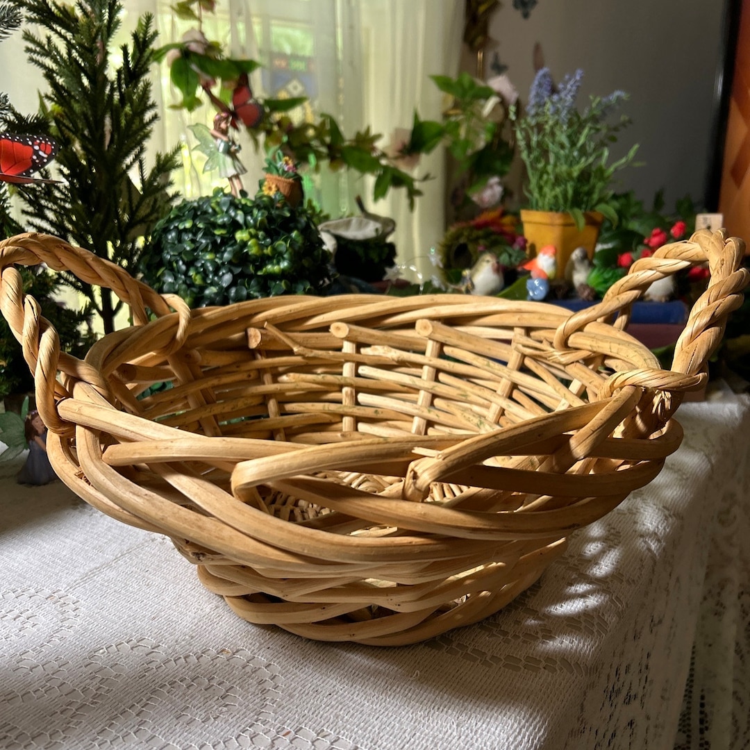 Handmade Wicker Woven Basket (bamboo?) 13x13” Great for Storage,picking ...