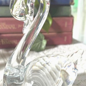 RARE FIND Vintage Sweden Crystal Swan Handblown, Heavy,Excellent Condition,Very Beautiful Piece