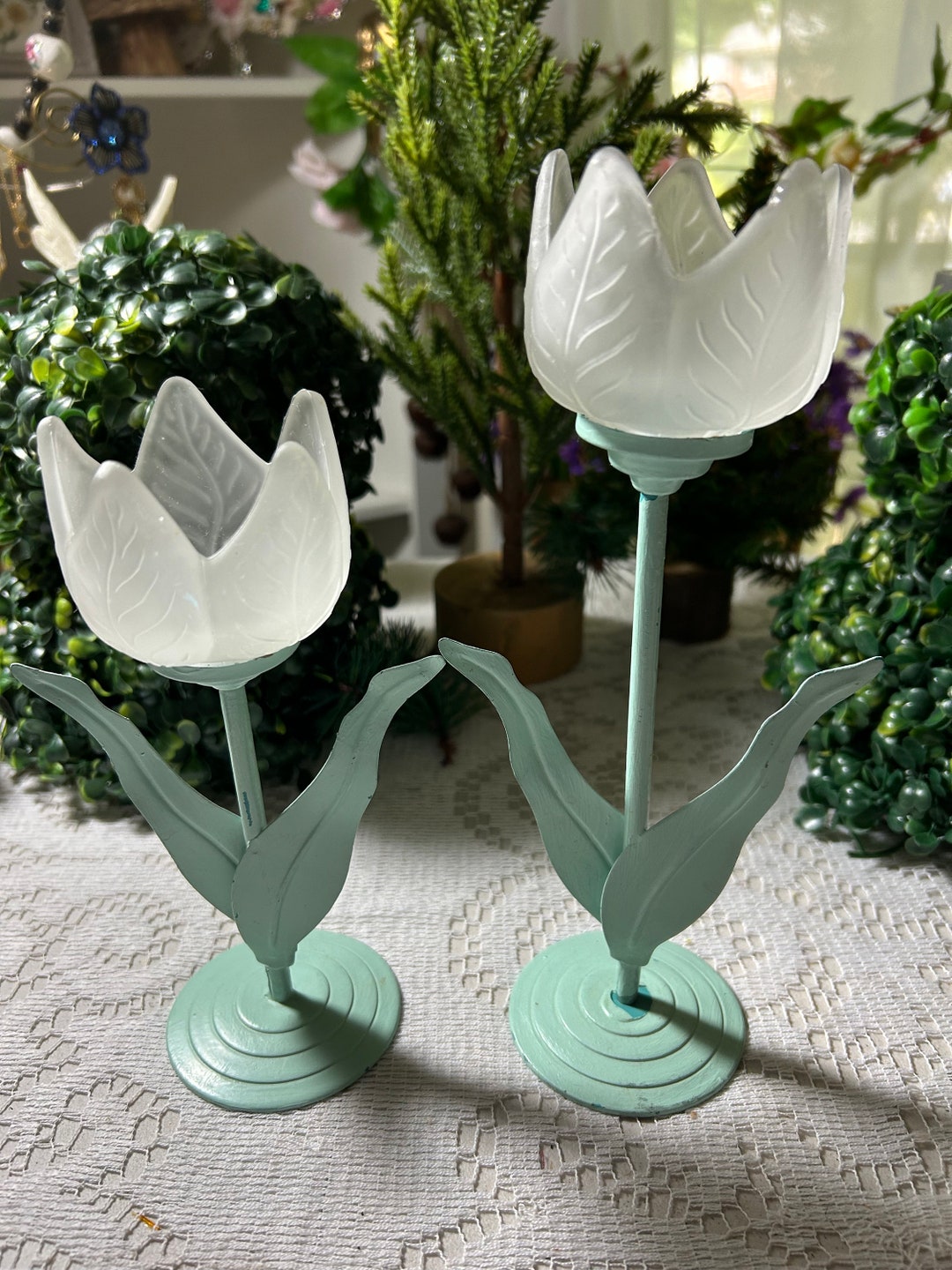 Lot de 6 verres à vin forme tulipe en cristal gravé années 50