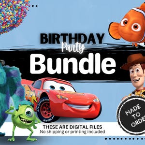 Può includere: Un pacchetto digitale per feste di compleanno con personaggi di film d'animazione popolari, tra cui Monsters & Co., Cars, Toy Story e Alla ricerca di Nemo. Il testo "Birthday Party Bundle" è visualizzato in lettere bianche su sfondo nero. Il testo "These are digital files. No shipping or printing included" è visualizzato in lettere nere su sfondo bianco.