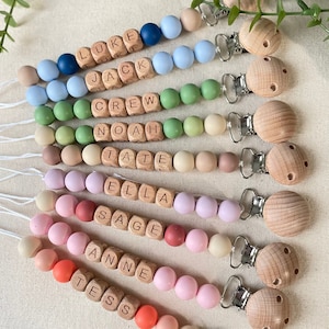 Personalized Pacifier Clip, Customized Baby Gift, Pacifier Clip with Baby Name, Binky Clip
