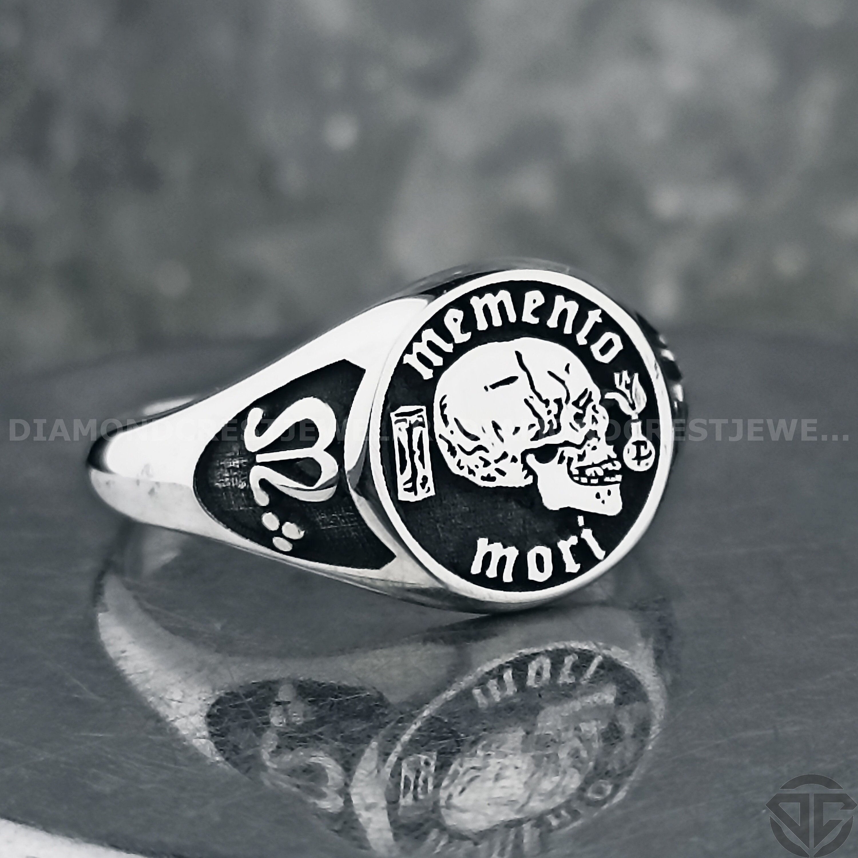 Memento Mori Ring Gift Mori Ring Skull Ring Stoic Ring Memento Mori Memento V vere Tempus Fugit Amor Fati Ring Etsy
