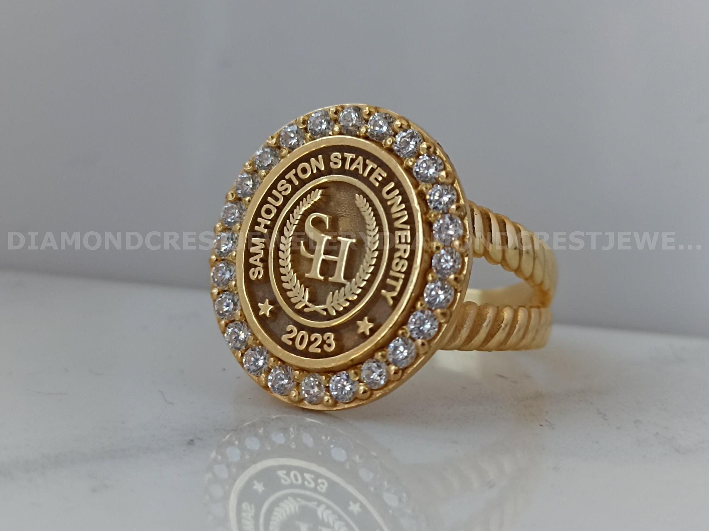 Custom University Rings for Women - Personalized Graduation Gift ...
