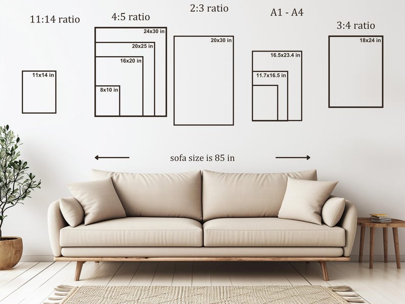 Puede incluir: Un sof&aacute; beige de 215,9 cm de largo con un conjunto de marcos rectangulares de contorno negro encima, etiquetados con varias relaciones de aspecto y dimensiones en cm, incluyendo 27,9x35,6, 20,3x25,4, 50,8x63,5, 61x76,2, 50,8x76,2, 42x59,4, 29,7x42 y 45,7x61.