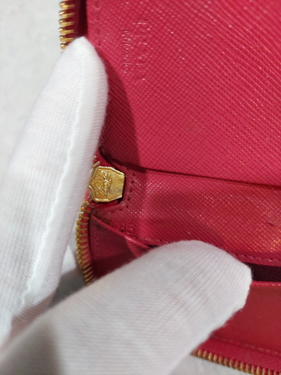 PRADA SAFFIANO LEATHER pink zip around 6 key hold… - image 10