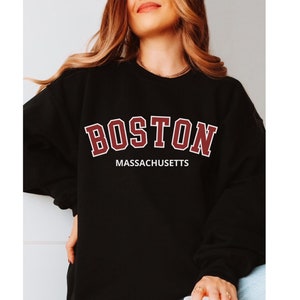 Boston University Sweatshirt, Boston University crewneck, Boston University sweater, Boston University, College Varsity Sweatshirt Gift