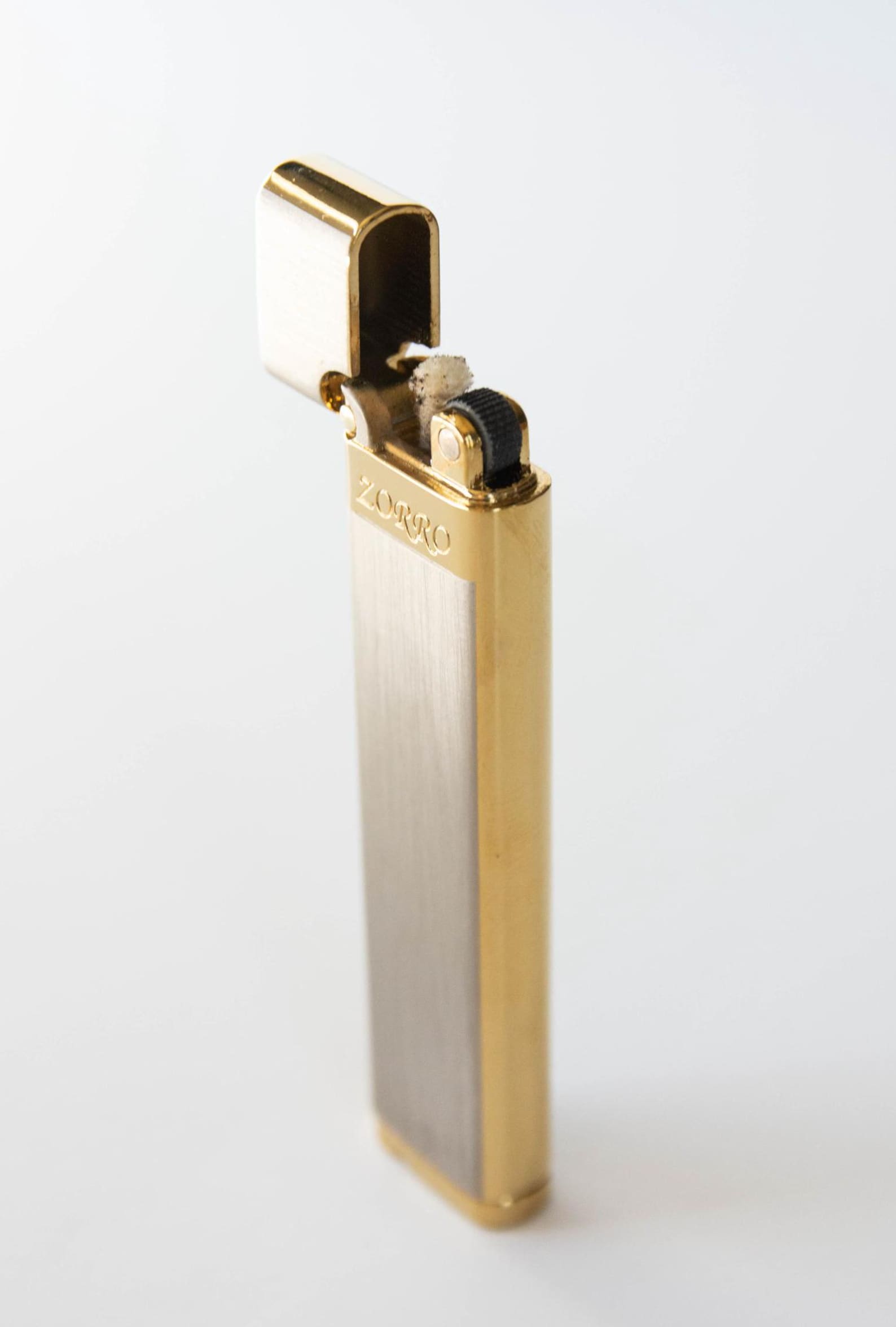 Beautiful Slim Lighter - Uses Liquid Lighter Fluid and Common Parts ...
