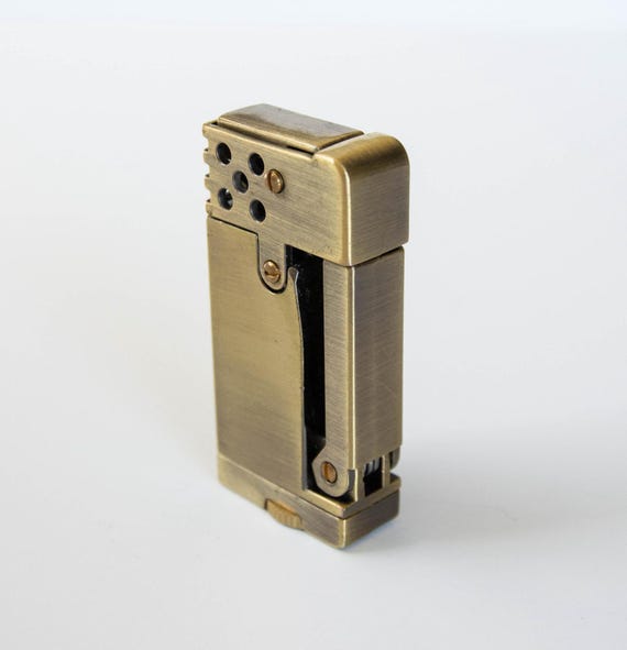 The Side Pressure Lighter