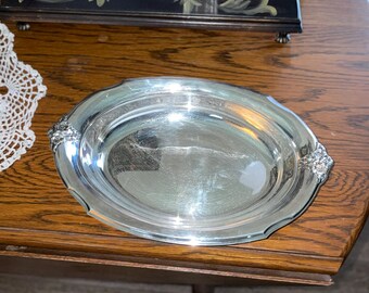 Vintage Wilcox International Silver Co. Oval Silver-plated Serving Tray