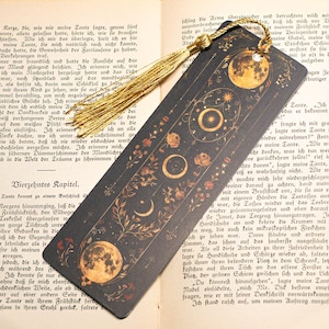 Segnalibro The Moon - Accessori per libri, Segnalibro illustrato, Lettura, Regalo per amanti dei libri, Segnalibro di carta, Accessorio per la lettura, Diario