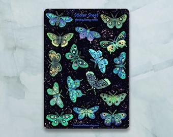 Ark med klistermärken med glödande fantasimal, 15 självlysande insektsdekaler i himmelsk stil, vattentät vinyl i A6-format