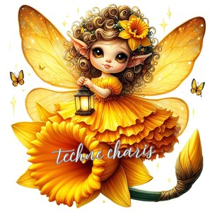 Puede incluir: Un hada con alas amarillas y un vestido amarillo se sienta sobre una gran flor amarilla de narciso. Ella sostiene una linterna en su mano. El hada tiene cabello casta&ntilde;o y grandes ojos azules. El fondo es blanco con peque&ntilde;as estrellas amarillas.