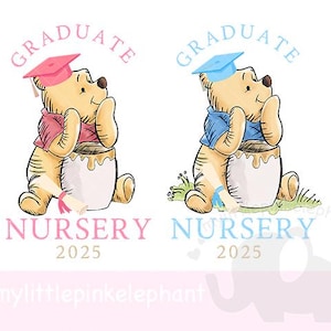 Diplômé de la maternelle 2025 Winnie l'ourson Sublimation Design, PNG, carte ours de remise des diplômes, classe maternelle de 25 personnes, préscolaire, téléchargement immédiat