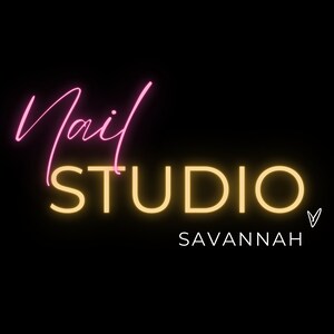 Beauty Business Logo Design: Customizable Canva Template (Digital Download)