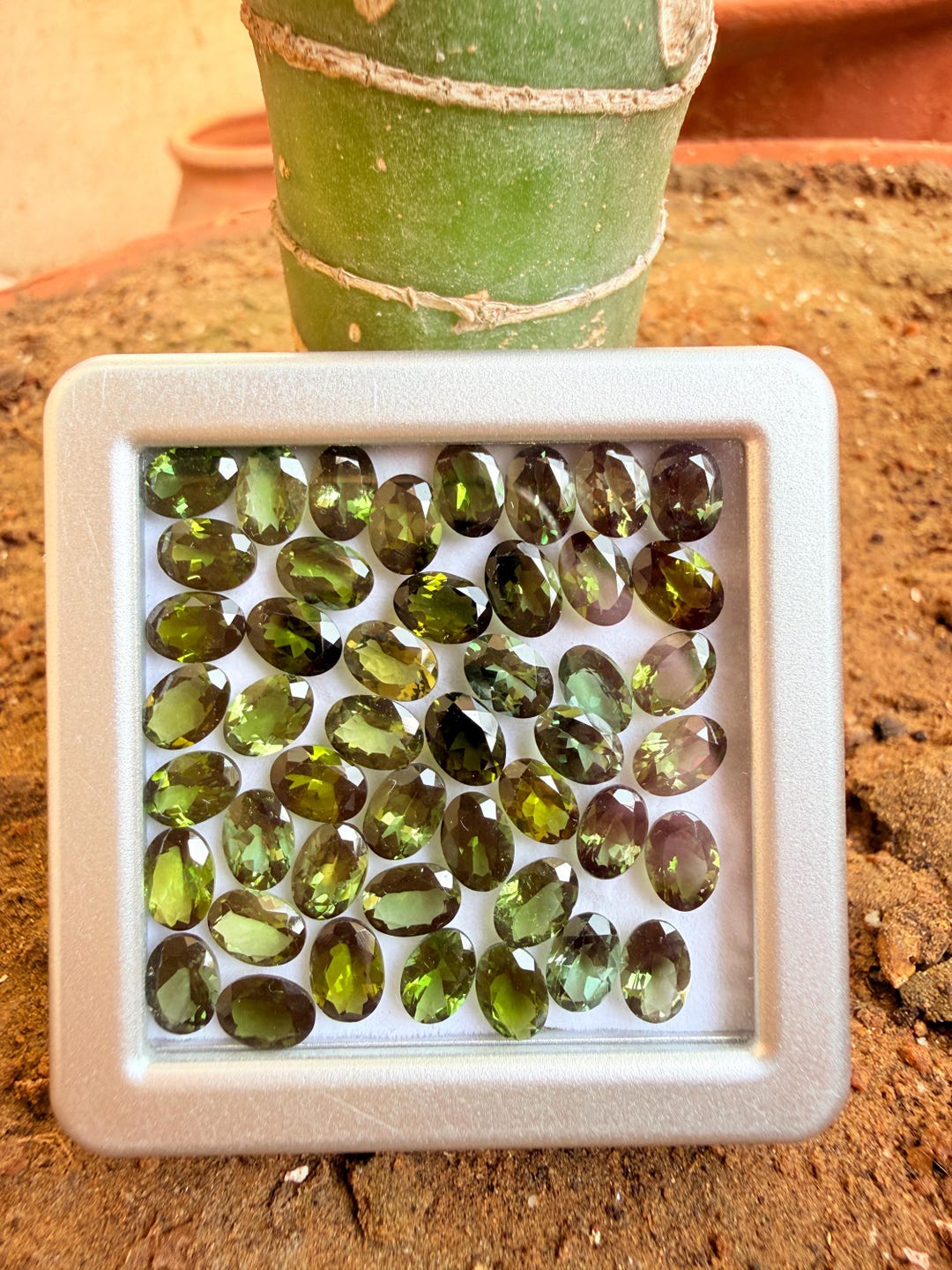 natural-green-tourmaline-oval-cut-loose-faceted-tourmaline-gemstones