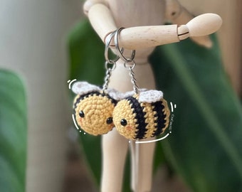 Crochet Bee Keychain or Lobster Clasp, Honeybee Keyring, Bumblebee Bag Charm, Blushing Crochet Bees