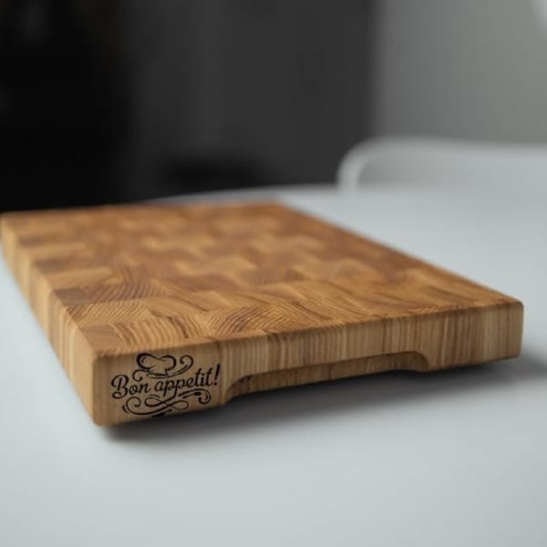 Personalized gift for Mom | Kitchen Cutting Board | Wooden Board Engraved | Chopping Board | Butcher Block | End Grain Cutting Board