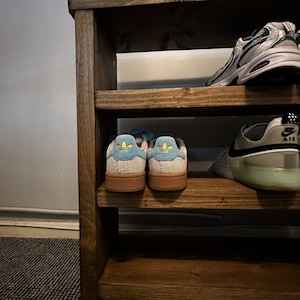 Rustic Shoe Bench - Handmade Wooden Shoe Rack – Shoe Storage Organizer for Entryway, Mudroom, or Hallway – 3-Tier bild 8