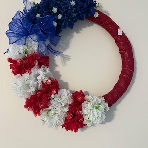 Patriotic Ribbon Wreath with Bow – Red, White & Blue Floral Décor