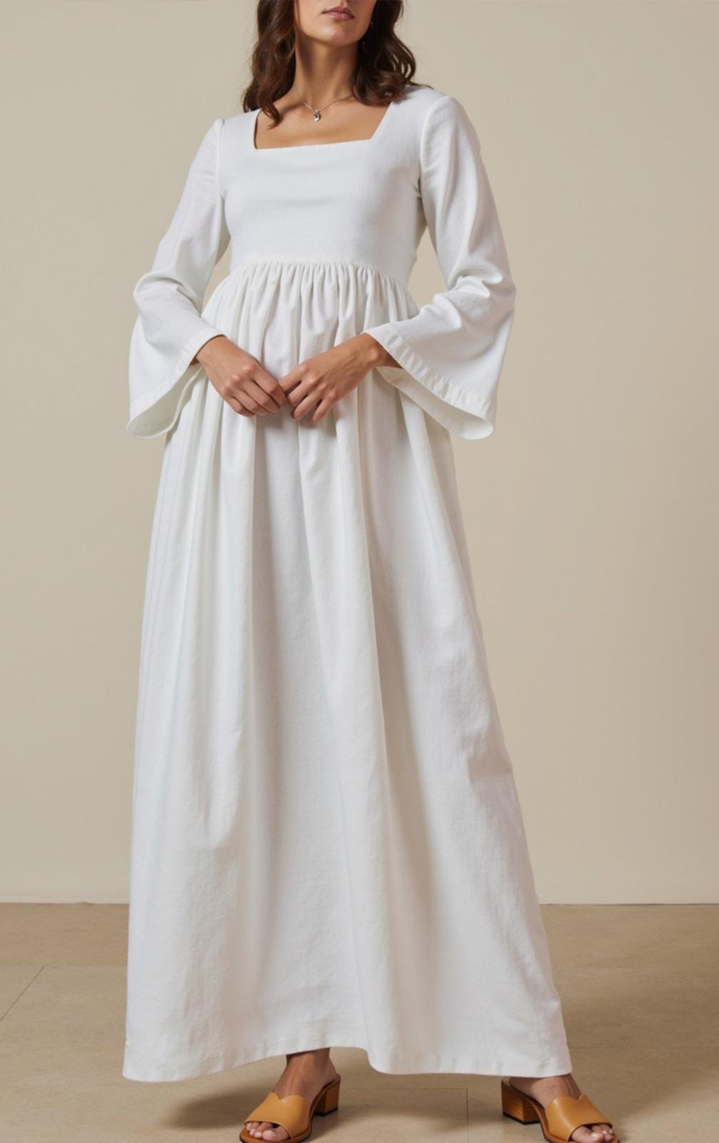 ivory and main wedding dresses Gorgeous Ivory Wedding Dress