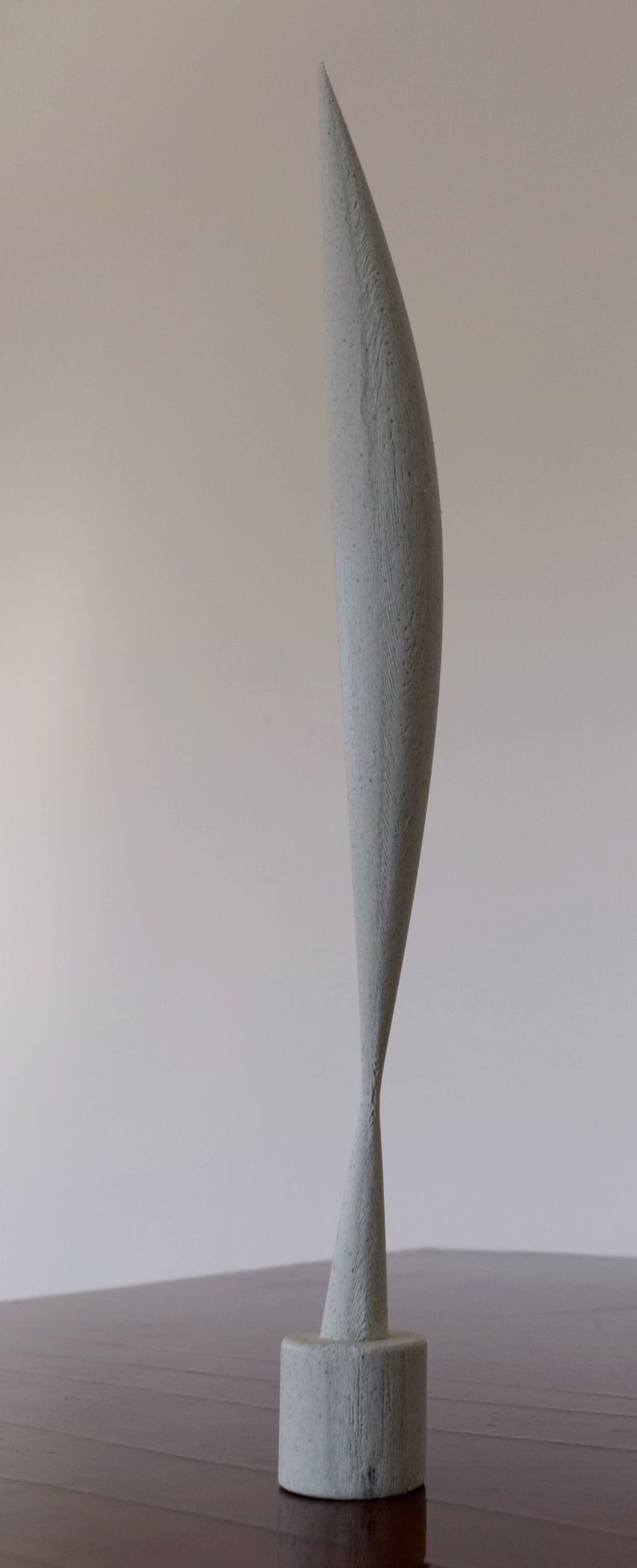 3D-gedruckte Reproduktion der Bird in Space-Skulptur von Constantin Brancusi Bild 6