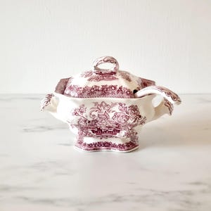 Sauce Terrine Mason&#39;s Ascot English Porcelain - Vintage English Dinnerware Antique Sauce Server/Country Style/ Red and White serving bowl
