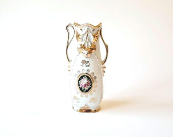 Vintage Rococo Porcelain Vase: White and Gold Floral Decor (8x4 inch)