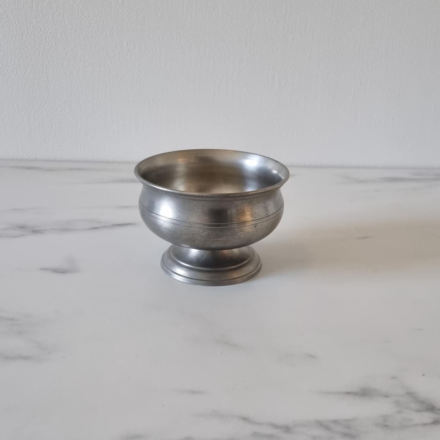 Tin Bowl Decatur Vintage Art Deco Pewter Bowl 1980s, Tin Bowl Stamped Skandia Tenn ...