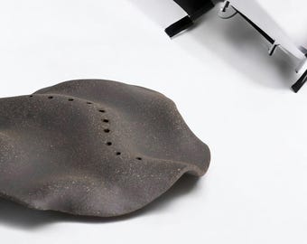 Handmade Stoneware Incense Holder – Amorphous Design for Meditation, Relaxation