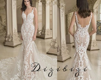 Exquisite Mermaid Deep V-Neck Wedding Dress Opulent Lace Appliques, Sleeveless Elegance, Backless Glamour, with a Luxurious Train