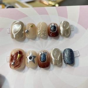 y2k freestyle hand painted nail/ custom press on nails/ hand made Press on Nails/Faux Acrylic Nails/ Gel Nails/Press on Nails