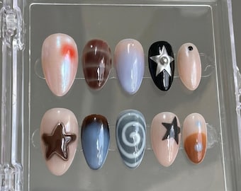 Handmade Graffiti Press On Nails: Y2K star Nail Set