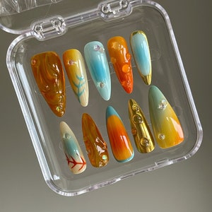 free style graffiti hand painted nails/ custom press on nails/ hand made Press on Nails/Faux Acrylic Nails/ Gel Nails/Press on Nails