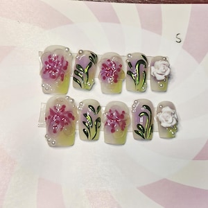 3D Flower Press On Nails: Custom Handmade Faux Acrylic Gel Nails