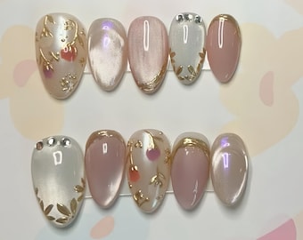 Tulip Cat Eye Press On Nails: Hand-Painted Y2K Faux Acrylic Nails