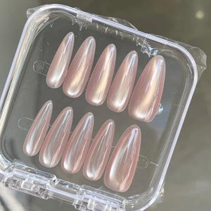 Light Pink Cat Eye Press On Nails: Handmade Faux Acrylic Gel Nails
