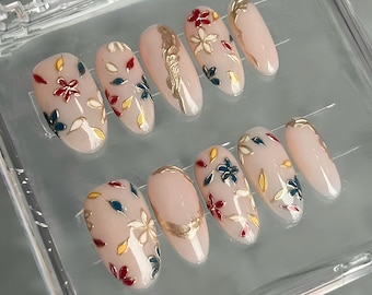 Gold Chrome Flower Press On Nails: Y2K Hand-Painted Faux Nails