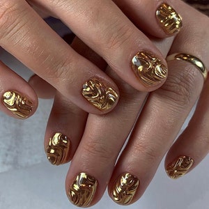gold chrome  hand painted nail/ custom press on nails/ hand made Press on Nails/Faux Acrylic Nails/ Gel Nails/Press on Nails