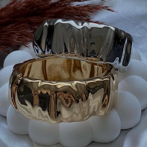 Silver Plated Wide Bone Cuff Bangle, Chunky Silver Cuff Bracelet, Vintage Bone Arm Cuff, Silver Plated Chunky Bangle, Trendy Bold Cuff