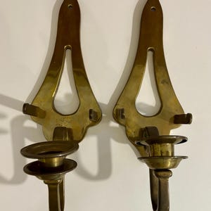 Par de candelabros de pared de latón vintage MCM Sconces