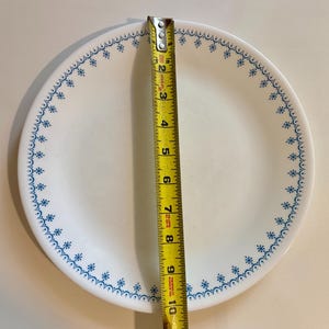 Set of 7 Vintage Corelle Snowflake Blue Dinner Plates