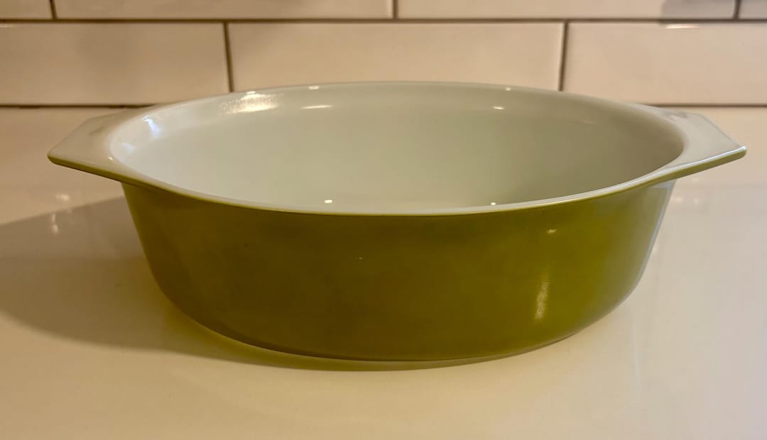 Vintage Pyrex Avocado Green Verde 045 Casserole Dish - Etsy